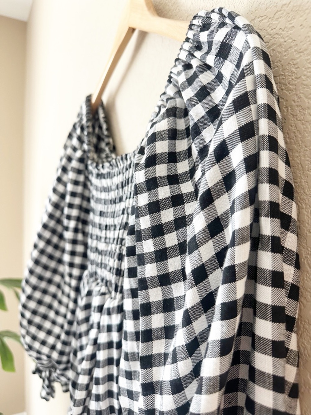 Sleeper Atlanta Linen Dress with Rose Detail in Black Vichy - Picture 5 of 14
